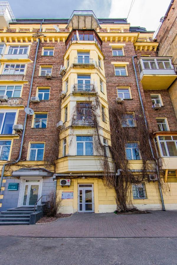 2-Х Кімнатна Квартира Поруч Із Бессарабським Ринком Apartment Kyiv Exterior photo