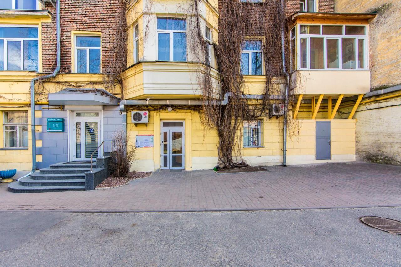 2-Х Кімнатна Квартира Поруч Із Бессарабським Ринком Apartment Kyiv Exterior photo